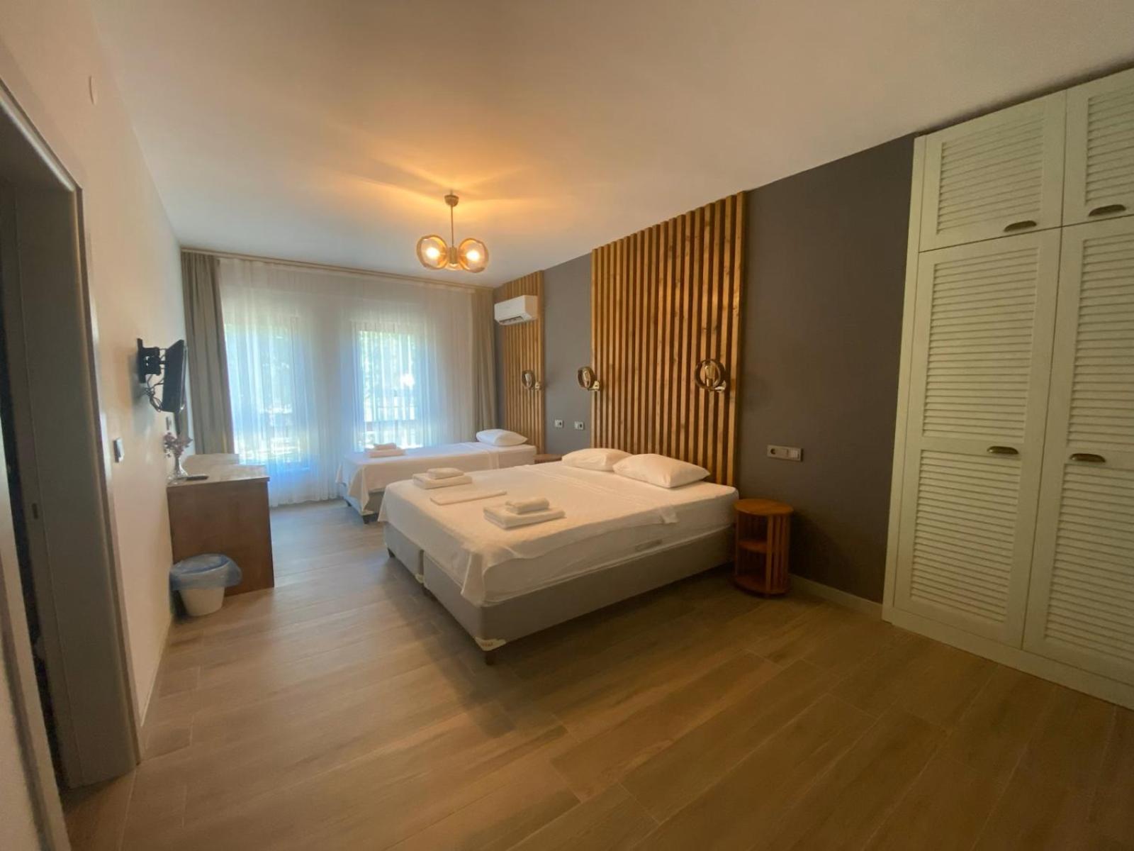 Elyada Otel Ve Bag Evi 8 Yas Ustu 보즈자아다 외부 사진