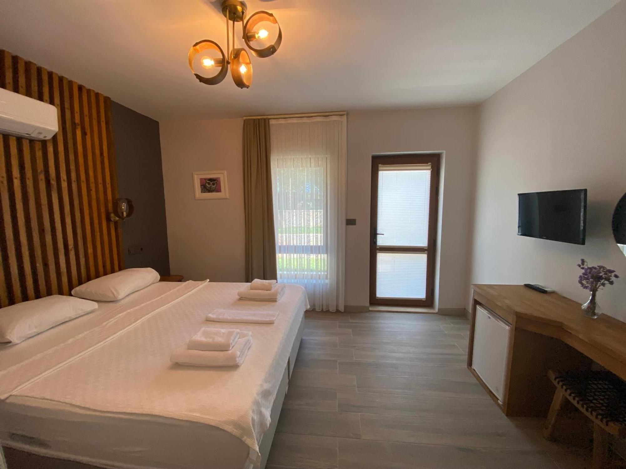 Elyada Otel Ve Bag Evi 8 Yas Ustu 보즈자아다 외부 사진